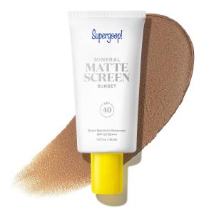 Supergoop! Mineral Mattescreen (SPF 40) – 45 mL – Mineral, Oil-Free Broad Spectrum Sunscreen – Smooths Skin’s Appearance, Minimizes Pores & Controls Shine – Water & Sweat Resistant(Sunset)
